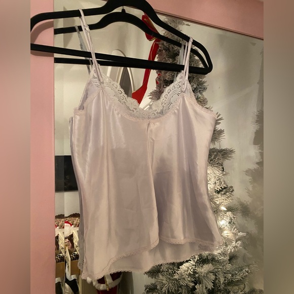 White/ light blue cami lace tank top - Picture 3 of 3